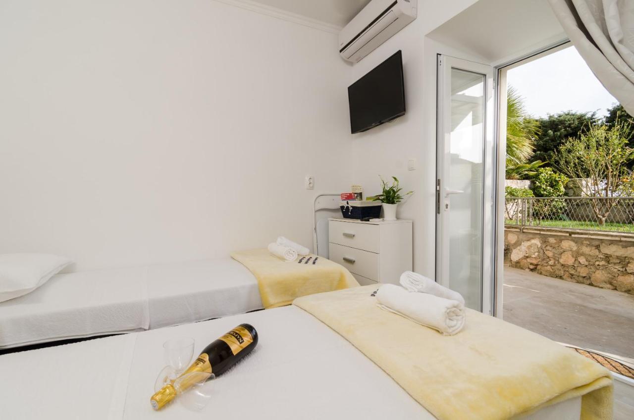 Apartment And Room Kapelica Dubrovnik Dış mekan fotoğraf